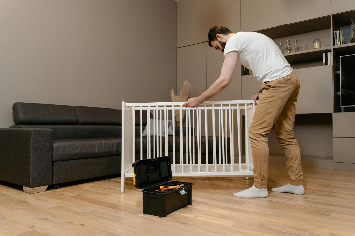 Skręcanie mebli IKEA cennik – ile kosztuje montaż?