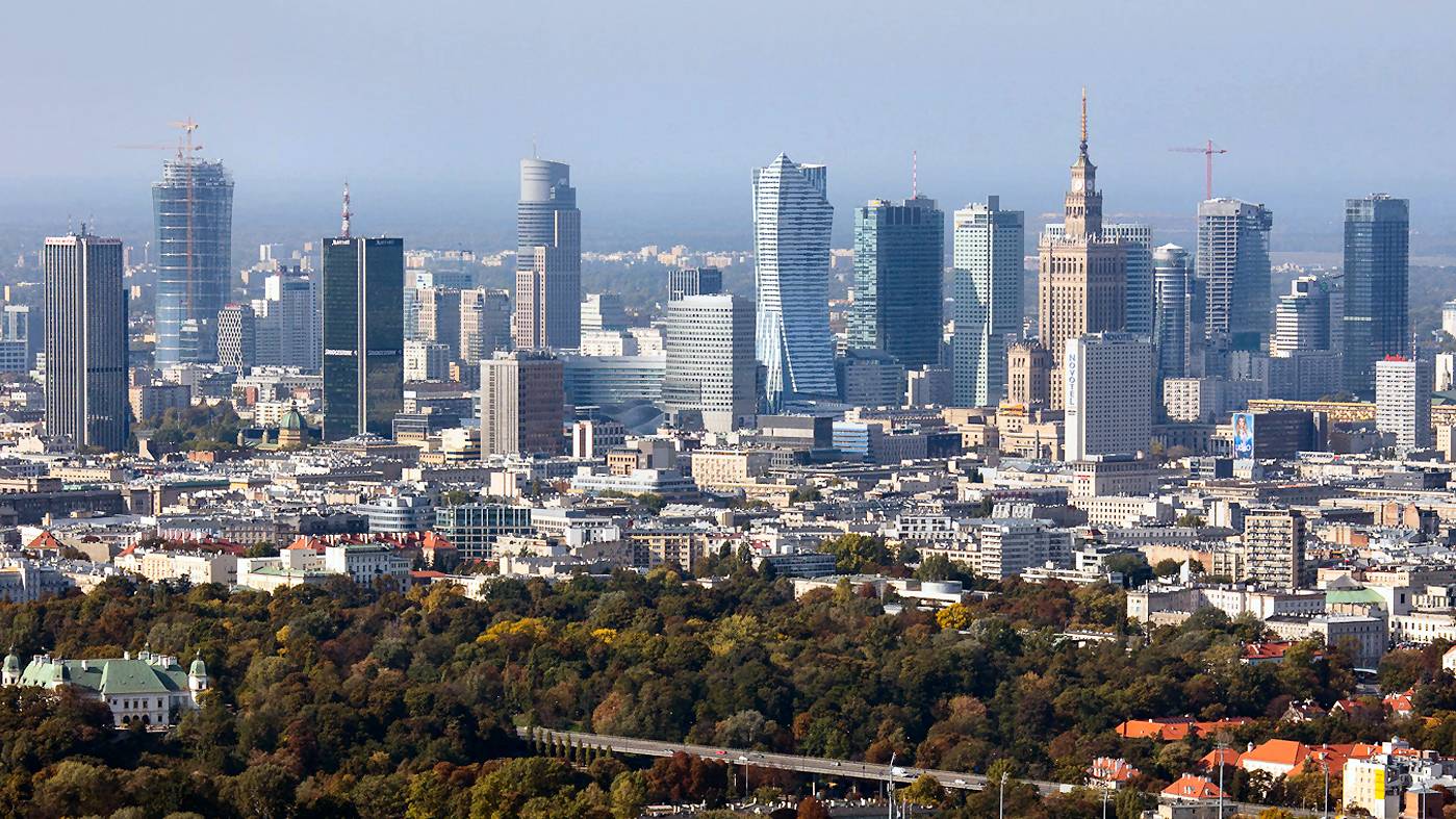 Ultimate Guide to Housing in Poland: New Builds vs. Secondary Market