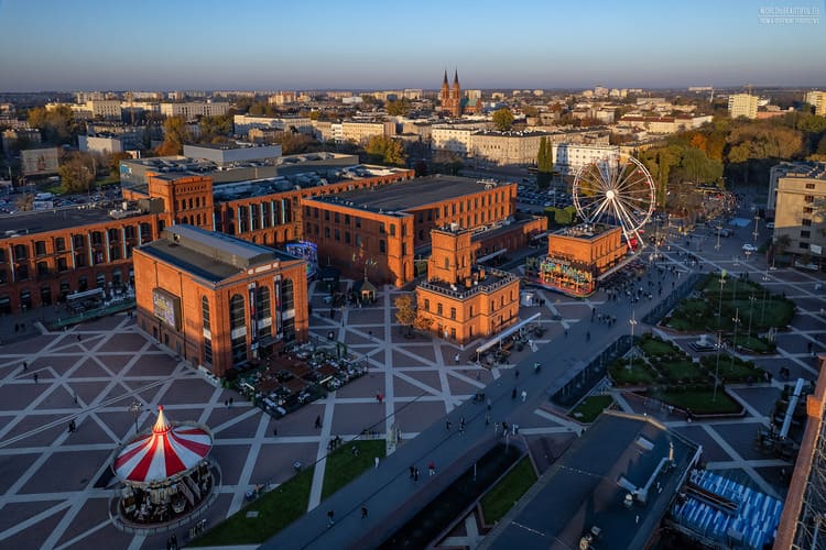 Secret escapes: discover 7 unusual walking routes in Warsaw to avoid tourist crowds