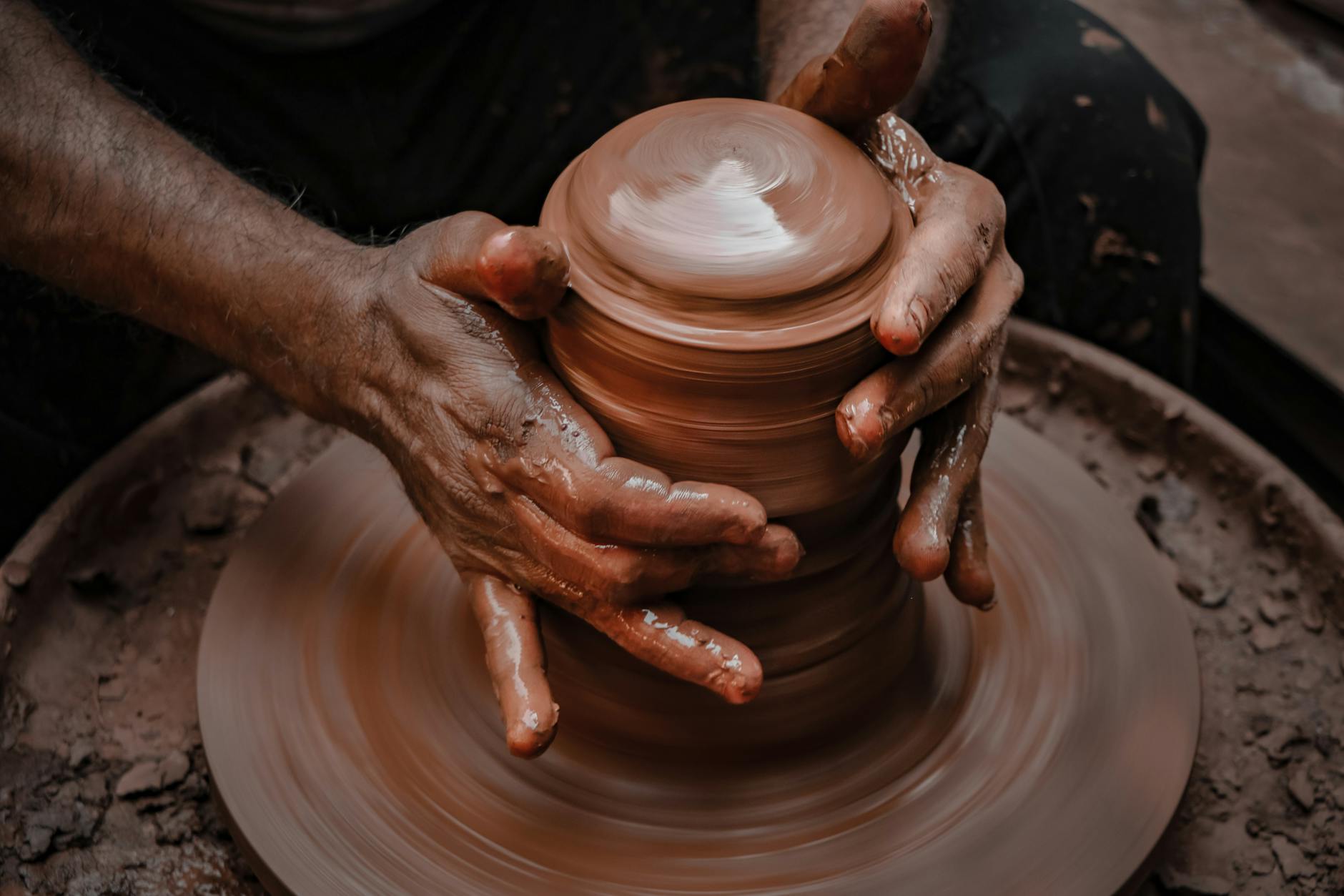 Практическое руководство: Эффективные методы борьбы с плесенью на стенах