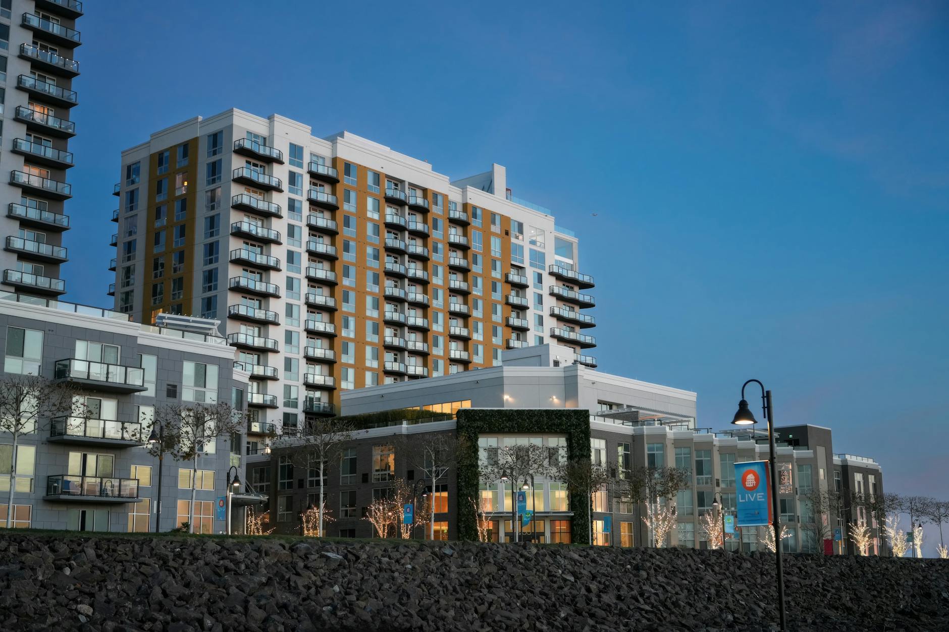 Opróżnianie mieszkań po śmierci – formalności, odpowiedzialność i przebieg