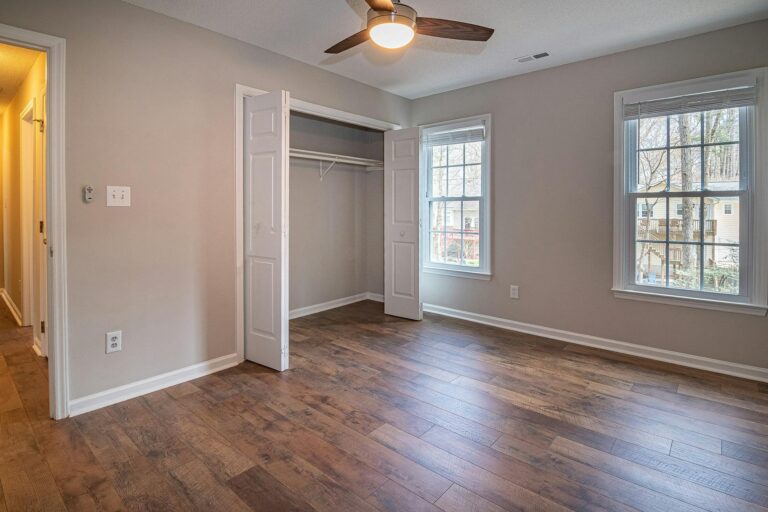Preparing Your Rental Apartment in Warsaw for Professional Cleaning Services