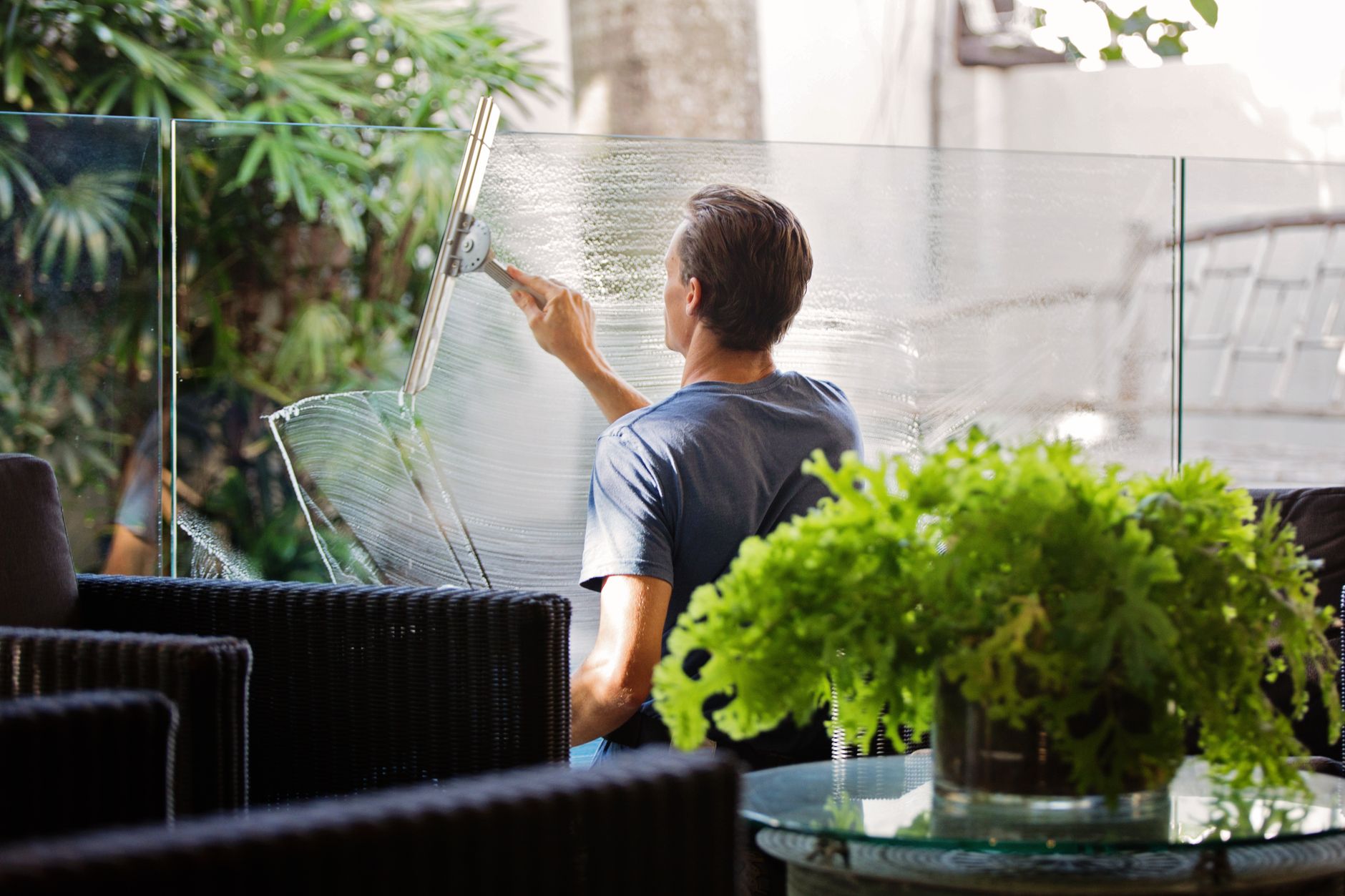 Spring Cleaning in Warsaw: Prioritizing Your Window Cleaning After Winter