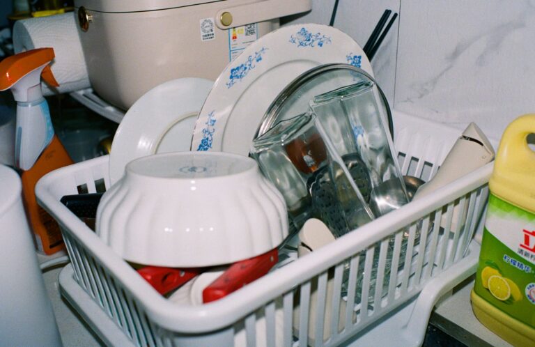 Essential kitchen cleaning in warsaw after winter what to prioritize