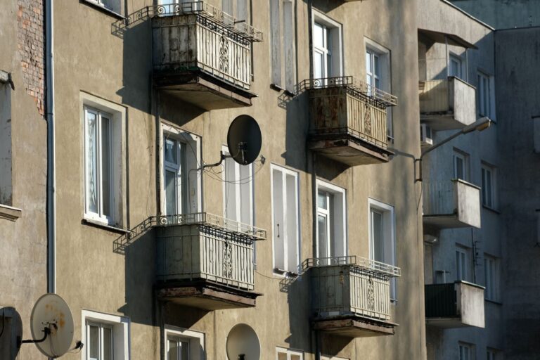 Odświeżanie Mieszkania pod Wynajem w Warszawie: Kompleksowa Checklista dla Wynajmujących