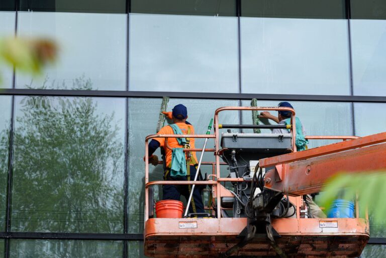 Post-Renovation Cleaning in Warsaw: A Guide for Rental Property Owners